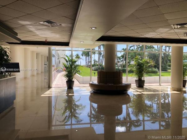 The Carriage Club, 5005 Collins Ave #322, Miami Beach, Florida 33140, image 2