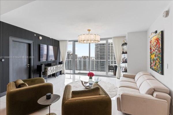 Epic Hotel & Residences, 200 Biscayne Boulevard Way #3608, Miami, Florida 33131, image 1
