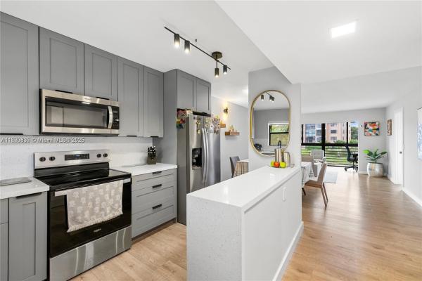 Sunrise Lakes 4, 10444 NW 30th Ct #202, Sunrise, Florida 33322, image 1