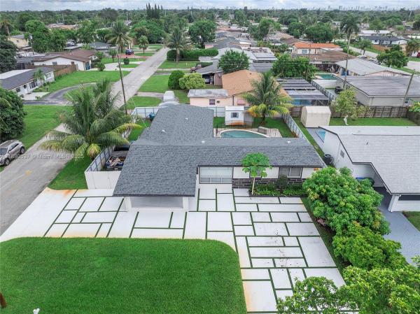 Miramar Tropical, 2261 Utopia Dr, Miramar, Florida 33023, image 3