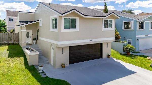 Montego Bay, 10048 SW 221st St, Cutler Bay, Florida 33190, image 1