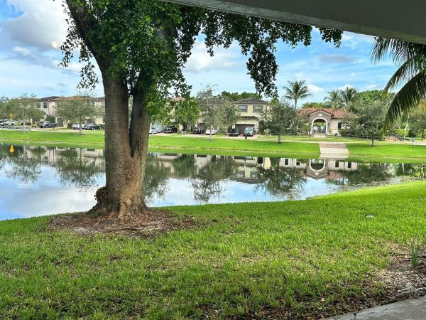 Sun Vista Gardens, 5672 Rock Island Rd #240, Tamarac, Florida 33319, image 1