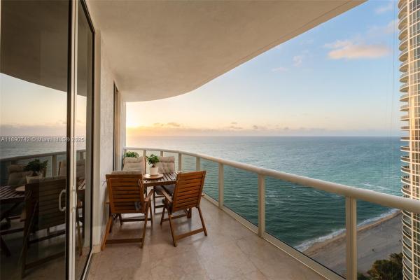 Tdr Tower 2, 15901 Collins Ave #2502, Sunny Isles Beach, Florida 33160, image 1
