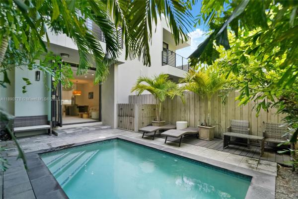 3110 Hibiscus St #3110, Miami, Florida 33133, image 1