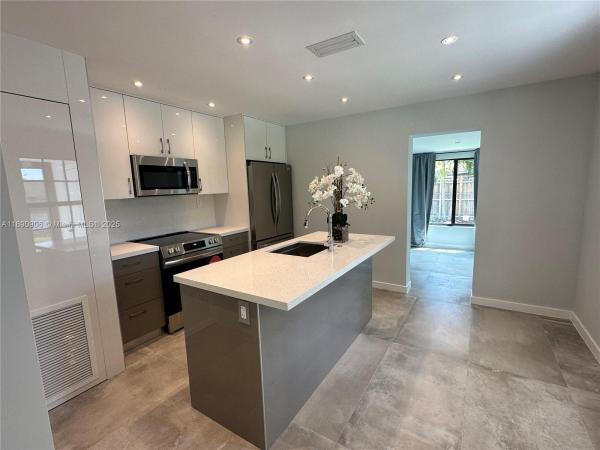 1436 SW 76th Ct, Unincorporated Dade County, Florida 33144, image 1
