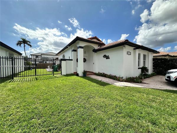 12972 NW 10th St, Unincorporated Dade County, Florida 33182, image 1