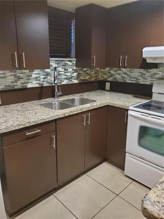 Las Vistas At Doral, 8290 Lake Dr #303, Doral, Florida 33166, image 1