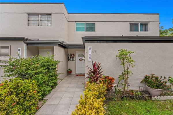 8109 SW 151st Ave #313, Unincorporated Dade County, Florida 33193, image 1