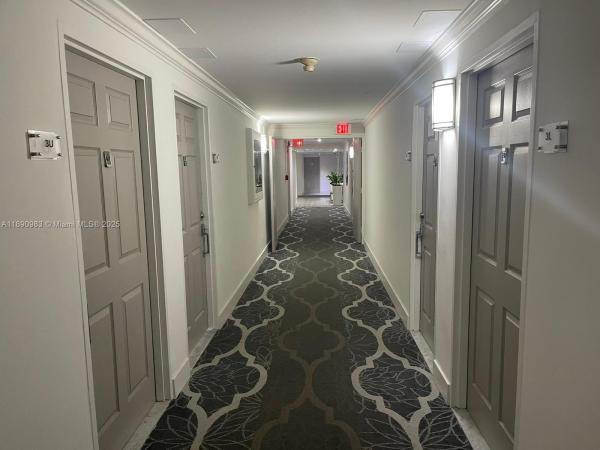 Island Pointe, 10350 W Bay Harbor Dr #3M, Bay Harbor Islands, Florida 33154, image 1
