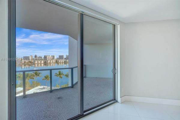 North Tower At Marina Palms, 17301 Biscayne Blvd #708, North Miami Beach, Florida 33160, image 1