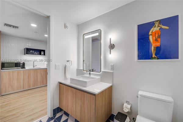 601 NE 1st Ave #1619, Miami, Florida 33132, image 1
