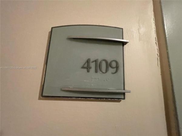Quantum On The Bay, 1900 N Bayshore Dr #4109, Miami, Florida 33132, image 1