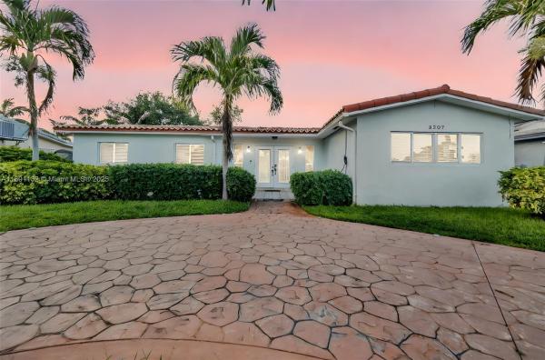 Hollywood Hills, Hollywood, Florida 33021, image 1