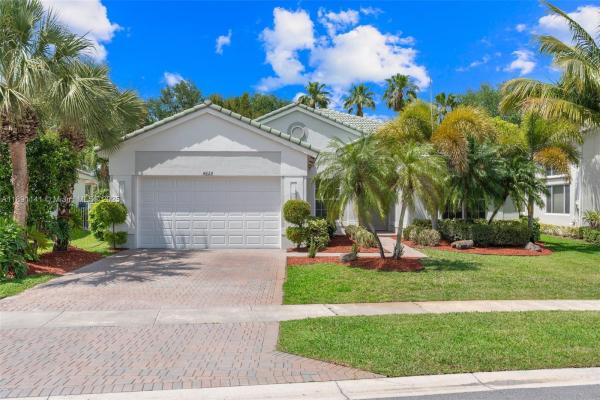 Mariners Cove, 4629 Mariners Cove Dr, Wellington, Florida 33449, image 2