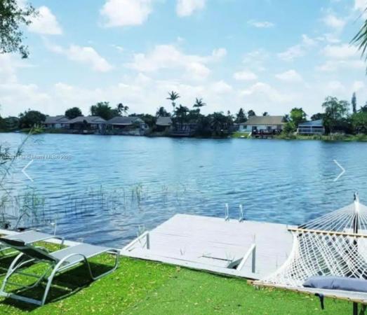 La Beau Acres, 5427 SW 24th Ave, Dania Beach, Florida 33312, image 1