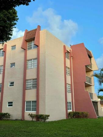 Ramblewood, 13701 Kendale Lakes Cir #B-111, Kendale Lakes, Florida 33183, image 3