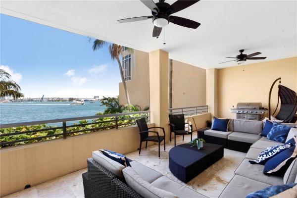 Three Tequesta Point, 848 Brickell Key Dr #201, Miami, Florida 33131, image 1