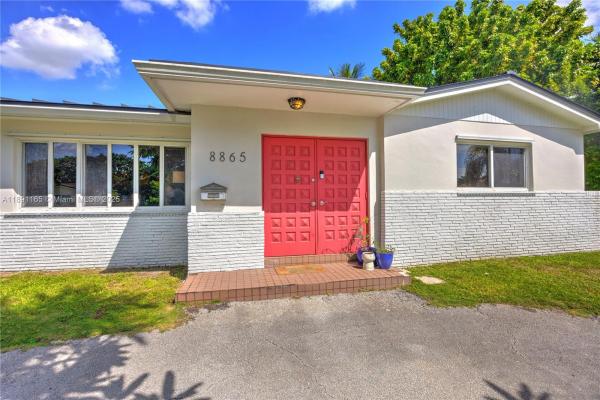 8865 SW 83rd St, Unincorporated Dade County, Florida 33173, image 1
