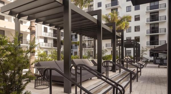 11200 Biscayne Blvd #B1.2, Miami, Florida 33181, image 2