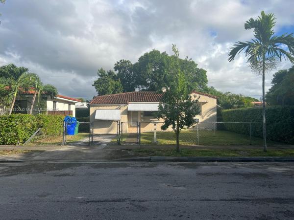 Tamiami Highlands, 5611 SW 6th St, Miami, Florida 33134, image 1