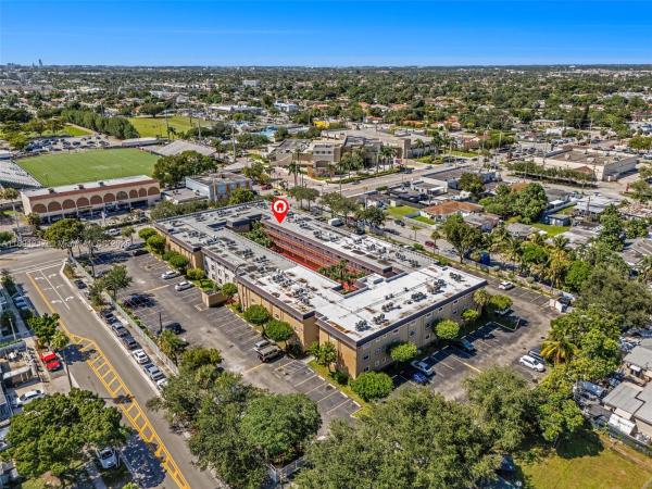 Royal Palm Gardens, 4655 Palm Ave #204, Hialeah, Florida 33012, image 1