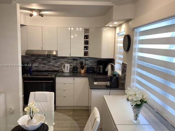 Ambassador South, 3133 S Ocean Dr #118, Hallandale Beach, Florida 33009, image 1