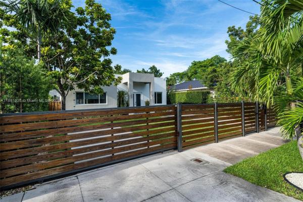 Stuart Terrace, 2437 SW 25th Ter, Miami, Florida 33133, image 2