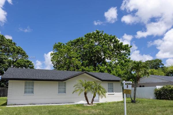 355 SW 17th Ave, Homestead, Florida 33030, image 1