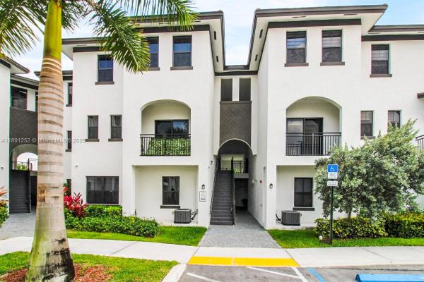 15540 SW 136 St #204, Unincorporated Dade County, Florida 33196, image 1