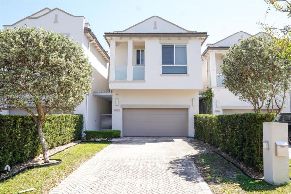 Hampton At Pinecrest, 11843 SW 81st Rd, Pinecrest, Florida 33156, image 1
