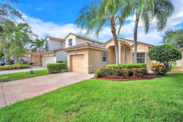 Sapphire Shores, 16411 Sapphire Bnd, Weston, Florida 33331, image 1