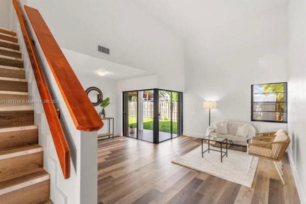 2512 SW 113th Ct, Unincorporated Dade County, Florida 33165, image 1
