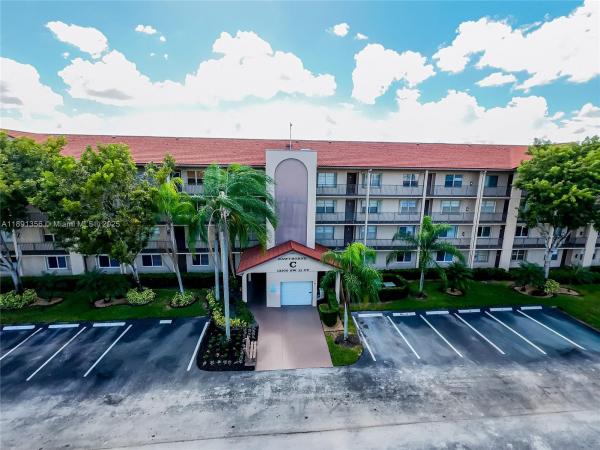 Hawthorne At Century Village, 13100 SW 11th Ct #107C, Pembroke Pines, Florida 33027, image 1