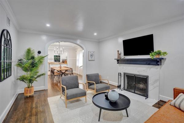 Hollywood Lakes, 1640 Jefferson St, Hollywood, Florida 33020, image 1