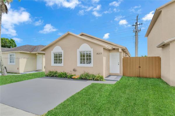 16215 SW 137th Ct, Unincorporated Dade County, Florida 33177, image 1