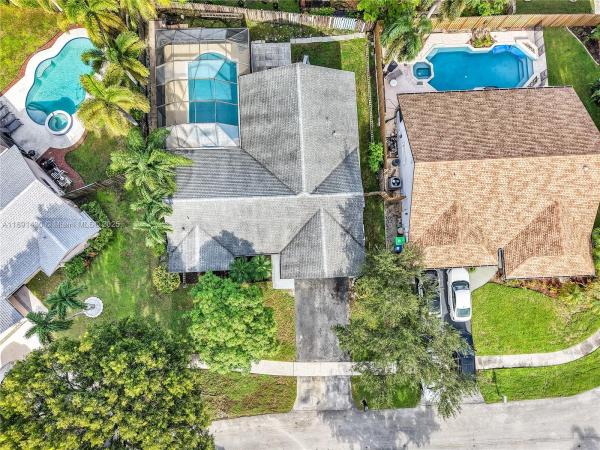 Hills Of Welleby, 4110 NW 98th Ave, Sunrise, Florida 33351, image 2