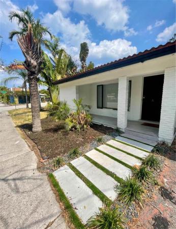 Lake Ridge, 1760 NE 13th St, Fort Lauderdale, Florida 33304, image 1