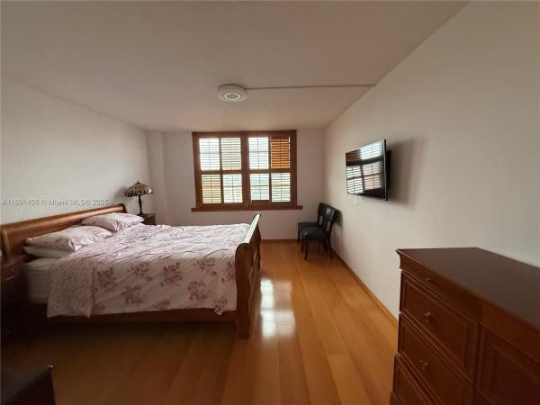 Commodore Plaza Century, 2780 NE 183rd St #1415, Aventura, Florida 33160, image 3