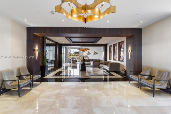 Waterview 1, 20505 E Country Club Dr #1537, Aventura, Florida 33180, image 2