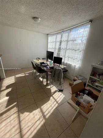 Live Oak Of Pine Island Ridge, 9460 Live Oak Pl #309, Davie, Florida 33324, image 2