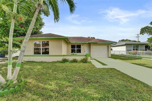 Hyde Park, 4130 SW 26th St, West Park, Florida 33023, image 2