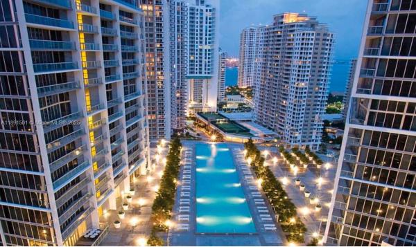 Icon Brickell Tower 2, 495 Brickell Ave #3706, Miami, Florida 33131, image 1