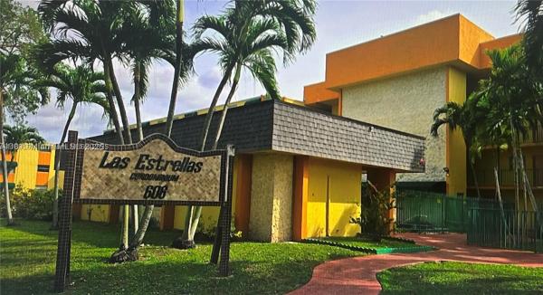 Las Estrellas, 606 W 81 St #331, Hialeah, Florida 33014, image 1