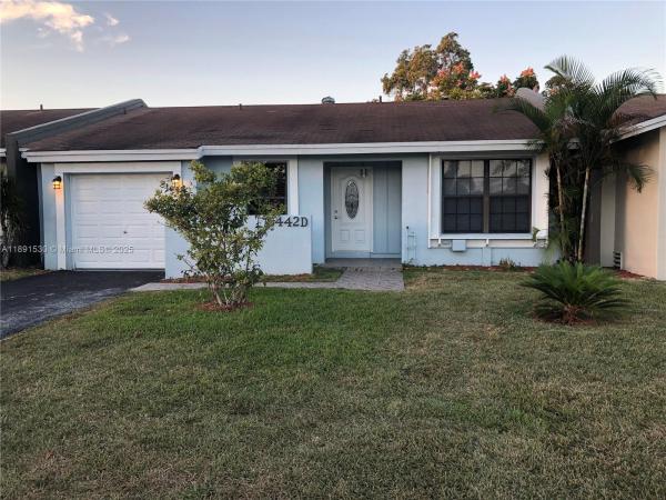 Lakewood On The Green, 5442 Lakewood Cir S D #D, Margate, Florida 33063, image 1
