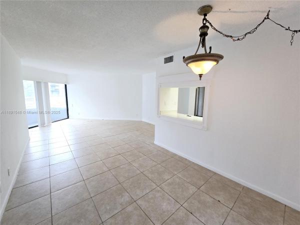 Presidential Golfview, 1820 N Congress Ave 108, West Palm Beach, Florida 33401, image 1