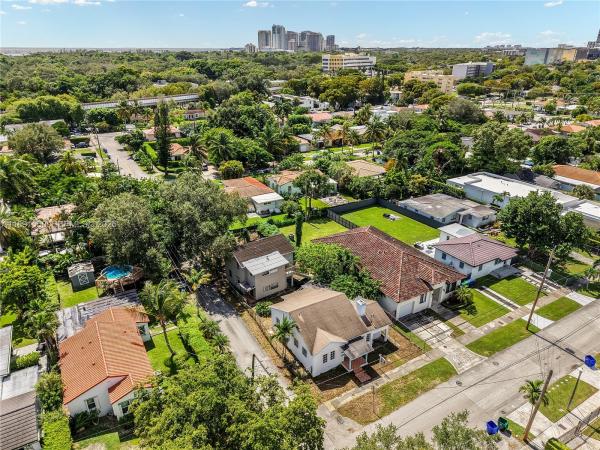 Citrus Park, 2100 SW 25th St, Miami, Florida 33133, image 1