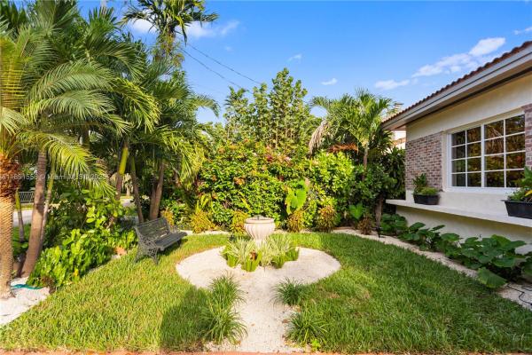 744 NE 88th St, Unincorporated Dade County, Florida 33138, image 3