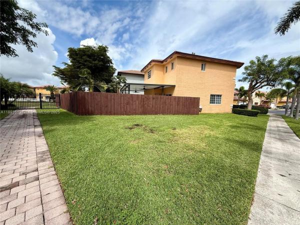 Marianas Homestead, 4126 NE 11th Dr, Homestead, Florida 33033, image 3