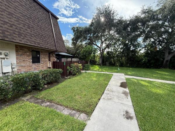 2542 NW 99th Ave, Coral Springs, Florida 33065, image 1