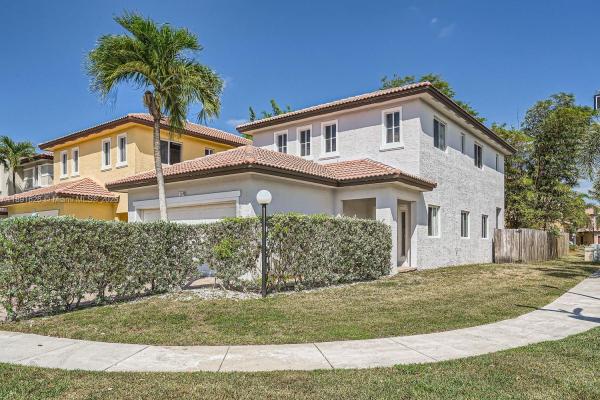 Marianas Homestead, 1107 NE 41st Ave, Homestead, Florida 33033, image 3